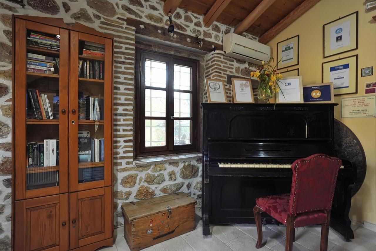 Archontiko Art Hotel Galaxidi Екстер'єр фото